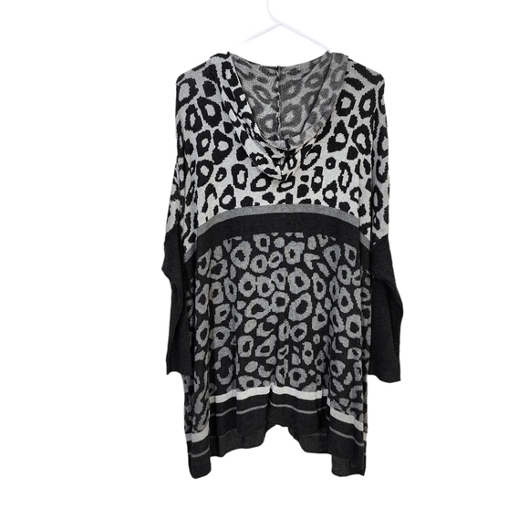 Joseph A Women's Leopard-Knit Hooded Zip-Front Poncho - M - Picture 5 of 7